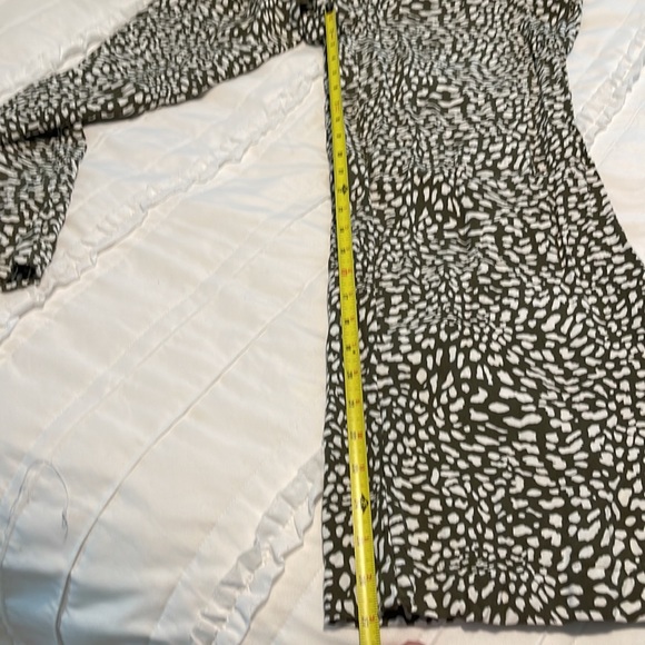 EUC LOFT Fluid Animal Print Wide Let Pants - Small - Picture 8 of 9